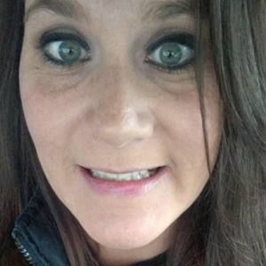 Meet your Posher, Michaela